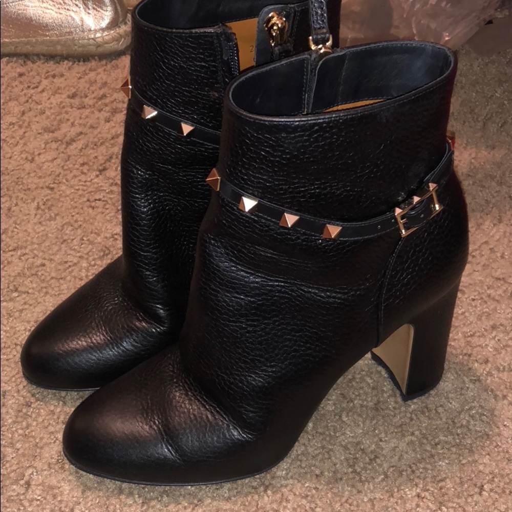 Valentino size 38